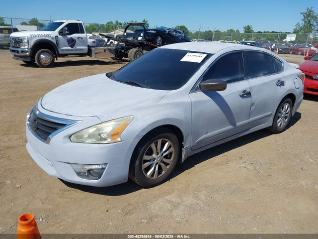 2014 Nissan ALTIMA 2.5 S 照片 2