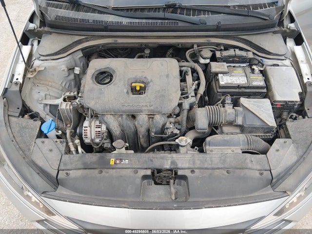 صورة 10 لـ 2020 Hyundai ELANTRA SE