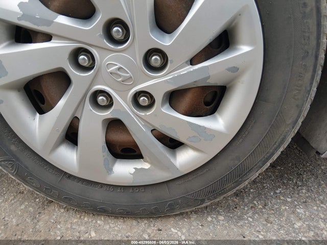 صورة 6 لـ 2020 Hyundai ELANTRA SE