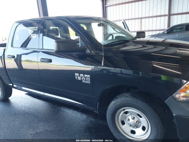 صورة 6 لـ 2019 RAM 1500 CLASSIC TRADESMAN 4X4 5'7 BOX
