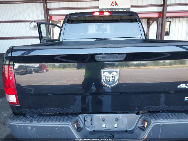 2019 RAM 1500 CLASSIC TRADESMAN 4X4 5'7 BOX — миниатюра 16