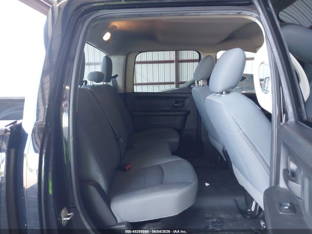 صورة 8 لـ 2019 RAM 1500 CLASSIC TRADESMAN 4X4 5'7 BOX