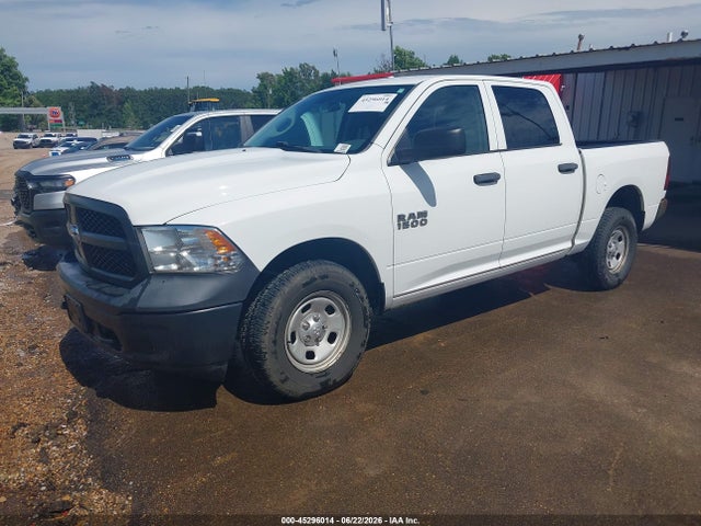 صورة 2 لـ 2017 RAM 1500 TRADESMAN 4X4 5'7 BOX