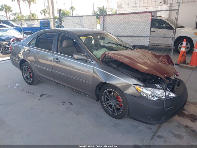2005 TOYOTA CAMRY LE