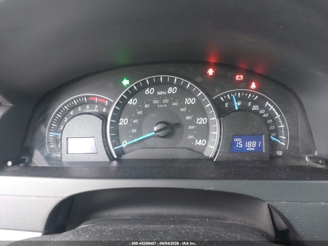 2015 Toyota CAMRY LE photo 7