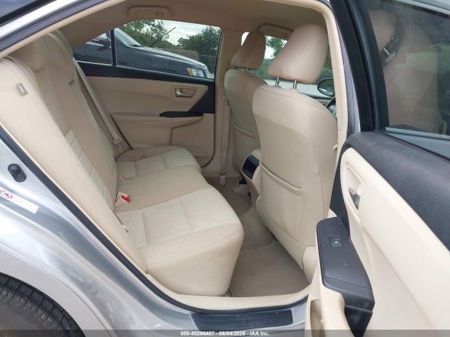 2015 Toyota CAMRY LE photo 8