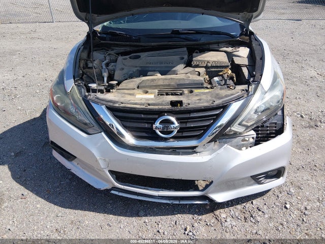 2017 Nissan ALTIMA 2.5 SR thumbnail 10