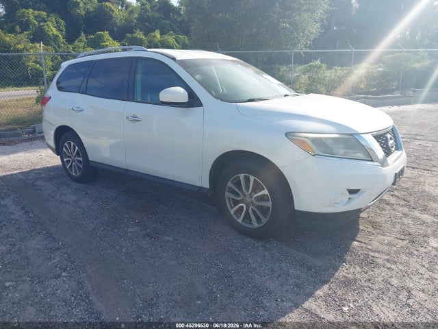 2014 NISSAN PATHFINDE SV
