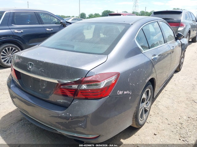 2017 Honda ACCORD LX — миниатюра 4