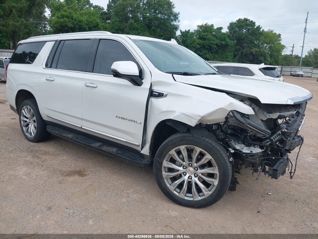 2023 GMC YUKON XL 4WD DENALI