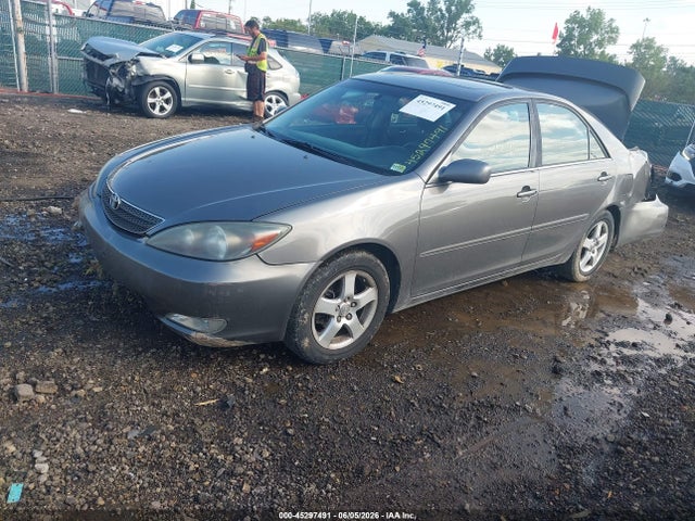 صورة 2 لـ 2004 Toyota CAMRY SE