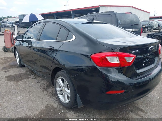 صورة 3 لـ 2017 Chevrolet CRUZE LT AUTO