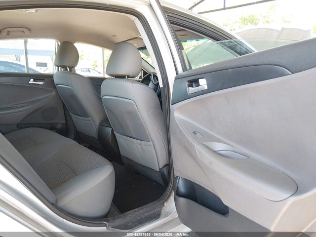 2013 Hyundai SONATA GLS 照片 8