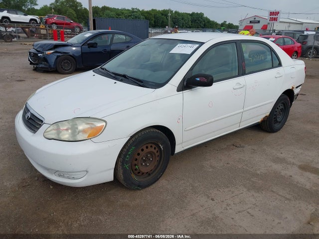 2005 Toyota COROLLA LE photo 2