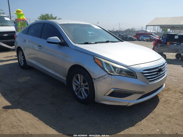 2016 HYUNDAI SONATA SE