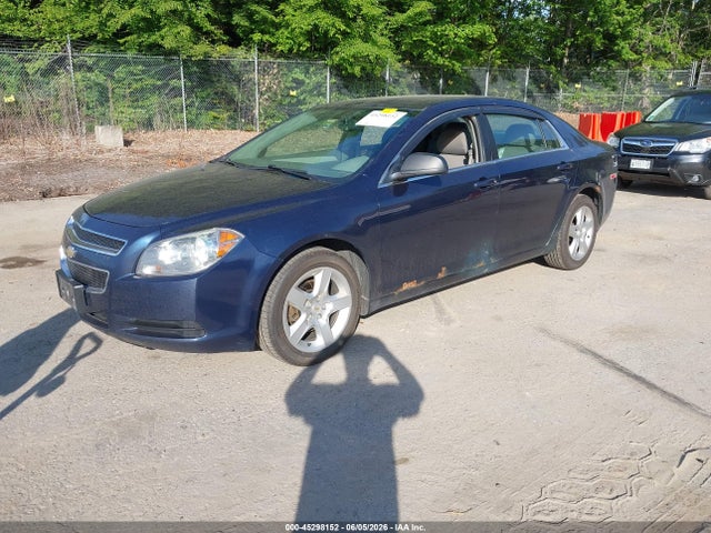 2012 Chevrolet MALIBU LS photo 2