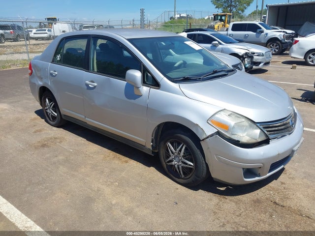 2011 NISSAN VERSA 1.8S