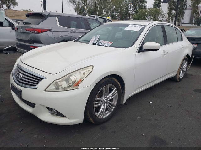 2010 Infiniti G37 JOURNEY 照片 2