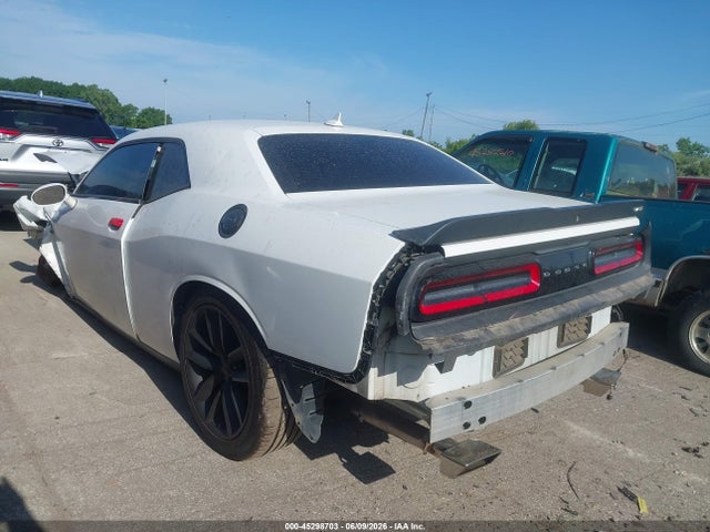 2016 Dodge CHALLENGER R/T SCAT PACK — фото 3