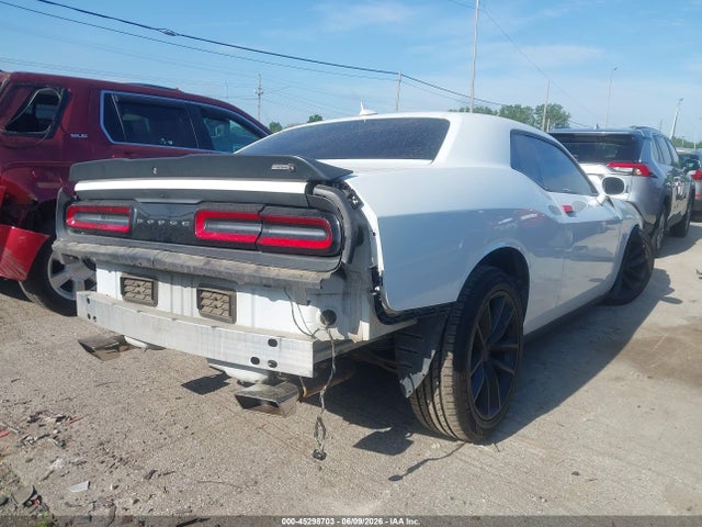 2016 Dodge CHALLENGER R/T SCAT PACK — фото 4