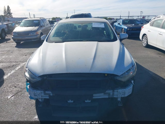 2017 FORD FUSION HYBRID SE 12