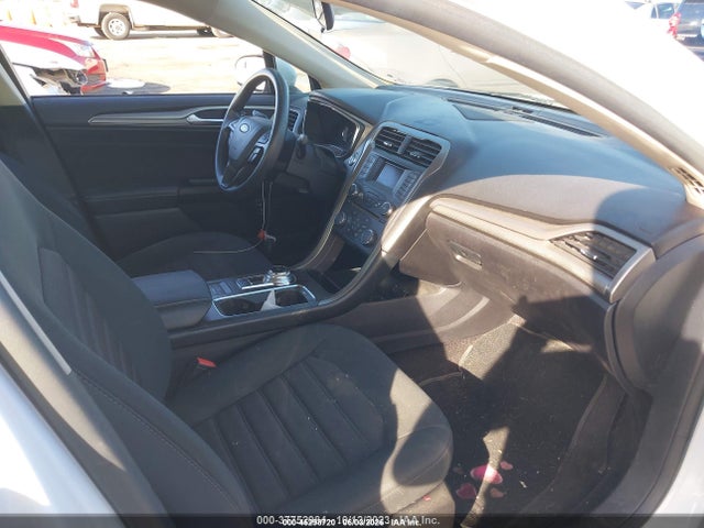 2017 FORD FUSION HYBRID SE 5