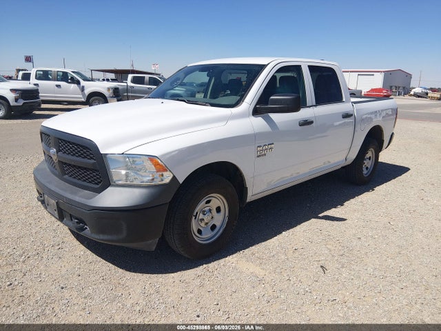 صورة 2 لـ 2019 RAM 1500 CLASSIC TRADESMAN 4X4 5'7 BOX
