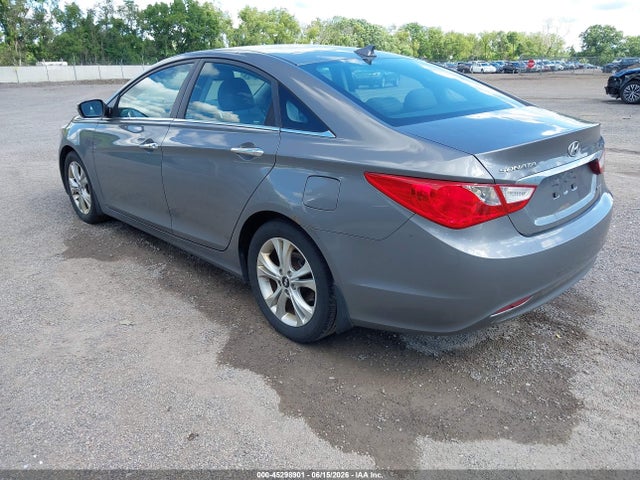 2013 Hyundai SONATA LIMITED 照片 3