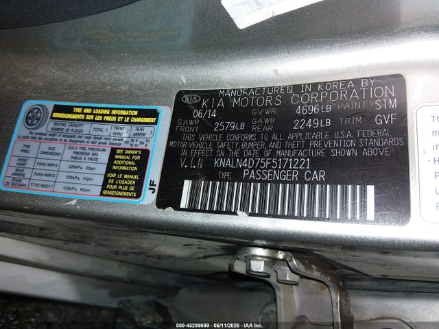 2015 KIA CADENZA PREMIUM photo 9