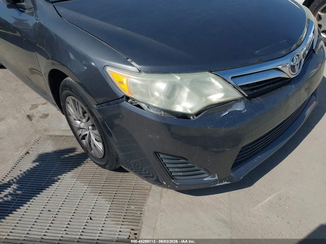 2012 Toyota CAMRY LE — миниатюра 12