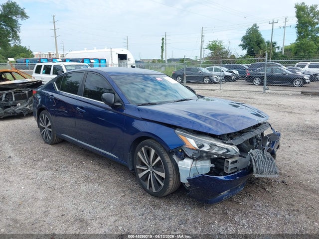 2020 NISSAN ALTIMA SR FWD