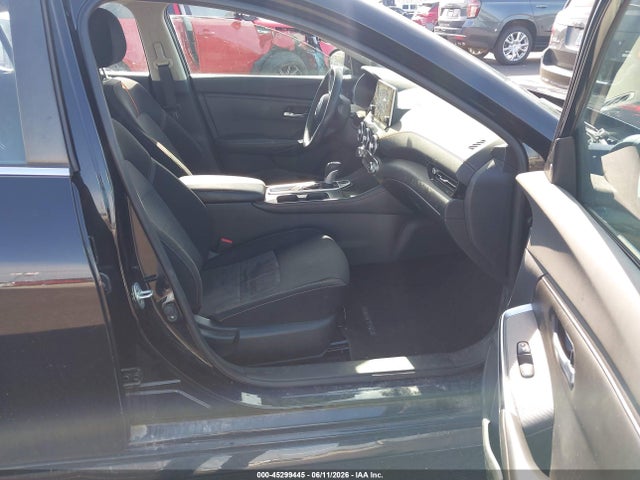 صورة 5 لـ 2021 Nissan SENTRA SR XTRONIC CVT