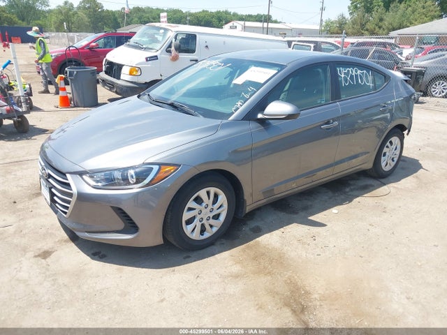2018 Hyundai ELANTRA SE photo 2