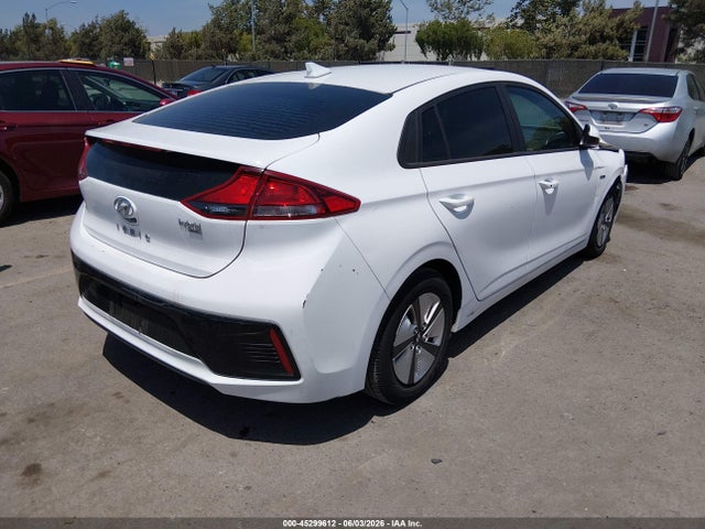 2018 Hyundai IONIQ HYBRID BLUE — фото 4