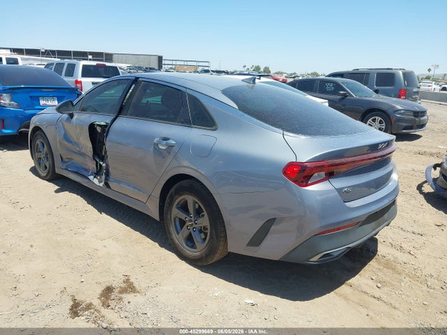 صورة 3 لـ 2022 KIA K5 LX