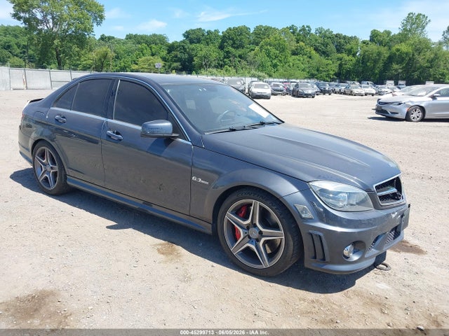 2011 MERCEDES-BENZ C 63 AMG 