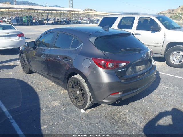 2018 Mazda MAZDA3 GRAND TOURING — фото 3
