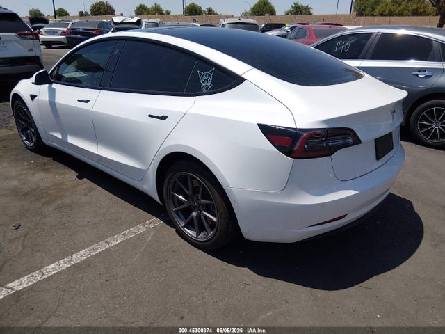 صورة 3 لـ 2021 Tesla MODEL 3 STANDARD RANGE PLUS REAR-WHEEL DRIVE