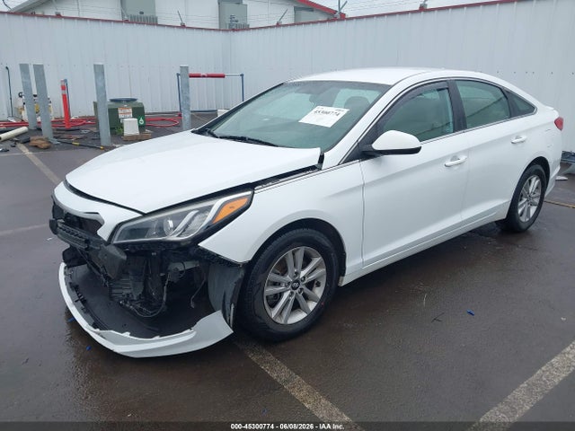 2015 Hyundai SONATA SE 照片 2