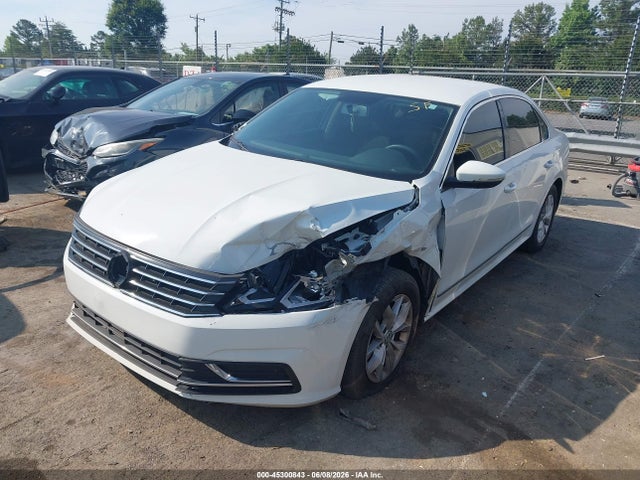 2016 Volkswagen PASSAT 1.8T S 照片 2