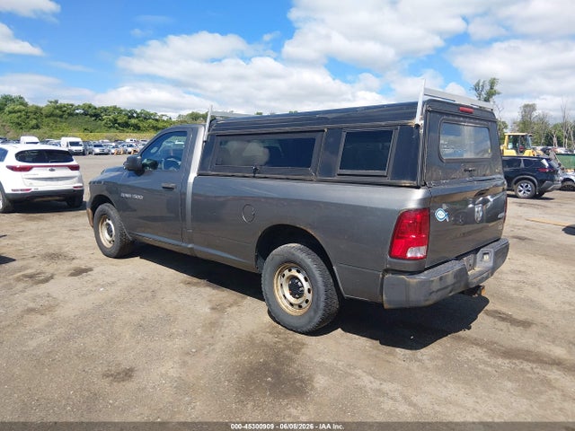 2012 RAM 1500 ST 照片 3