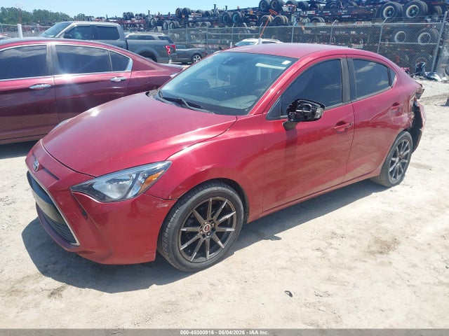 2017 Toyota YARIS IA photo 2