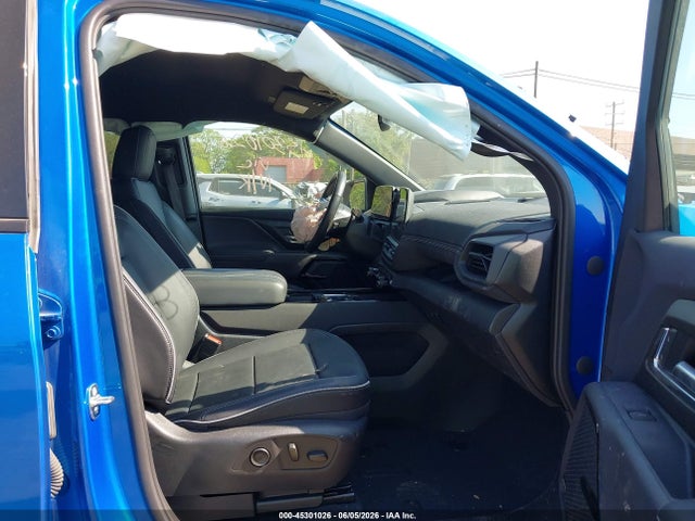 2025 Chevrolet SILVERADO EV LT 照片 5