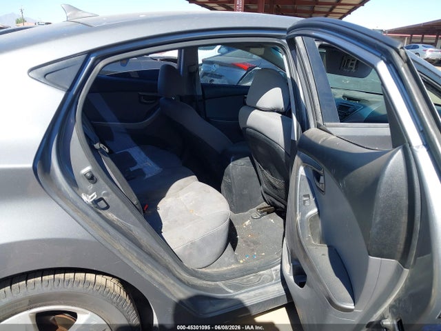 2013 Hyundai ELANTRA GLS 照片 8
