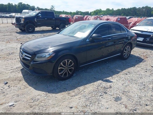 صورة 2 لـ 2018 Mercedes-BENZ C 300 4MATIC