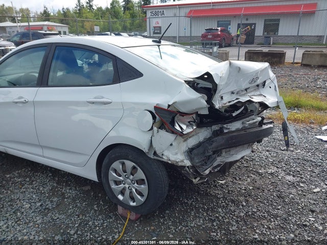 2017 Hyundai ACCENT SE 照片 6
