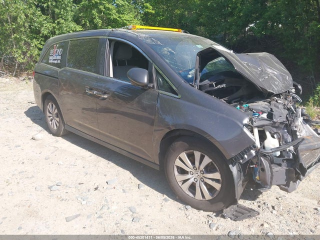 2016 HONDA ODYSSEY SE