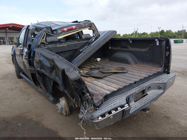 2013 Chevrolet SILVERADO 1500 LT 照片 3