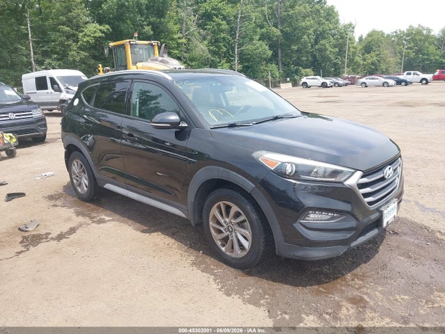 2017 HYUNDAI TUCSON SE PLUS