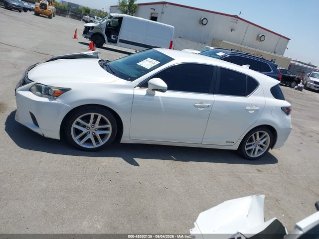 صورة مصغرة 14 لـ 2017 Lexus CT 200H